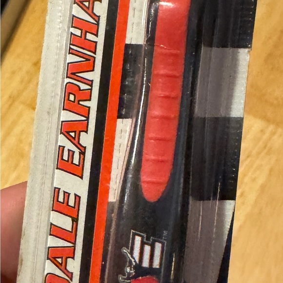 New Dale Earnhardt Toothbrush 2003 Nascar Racing - Picture 2 of 3